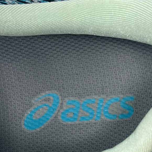 ASICS Women’s Roadblast Running Shoes – Aquarium/White – Size 9.5 - Picture 8 of 11